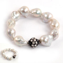 Baroque Pearl Bracelet with White Topaz Nugget